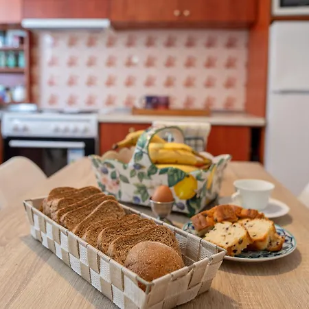 Vasmir Apartment *
